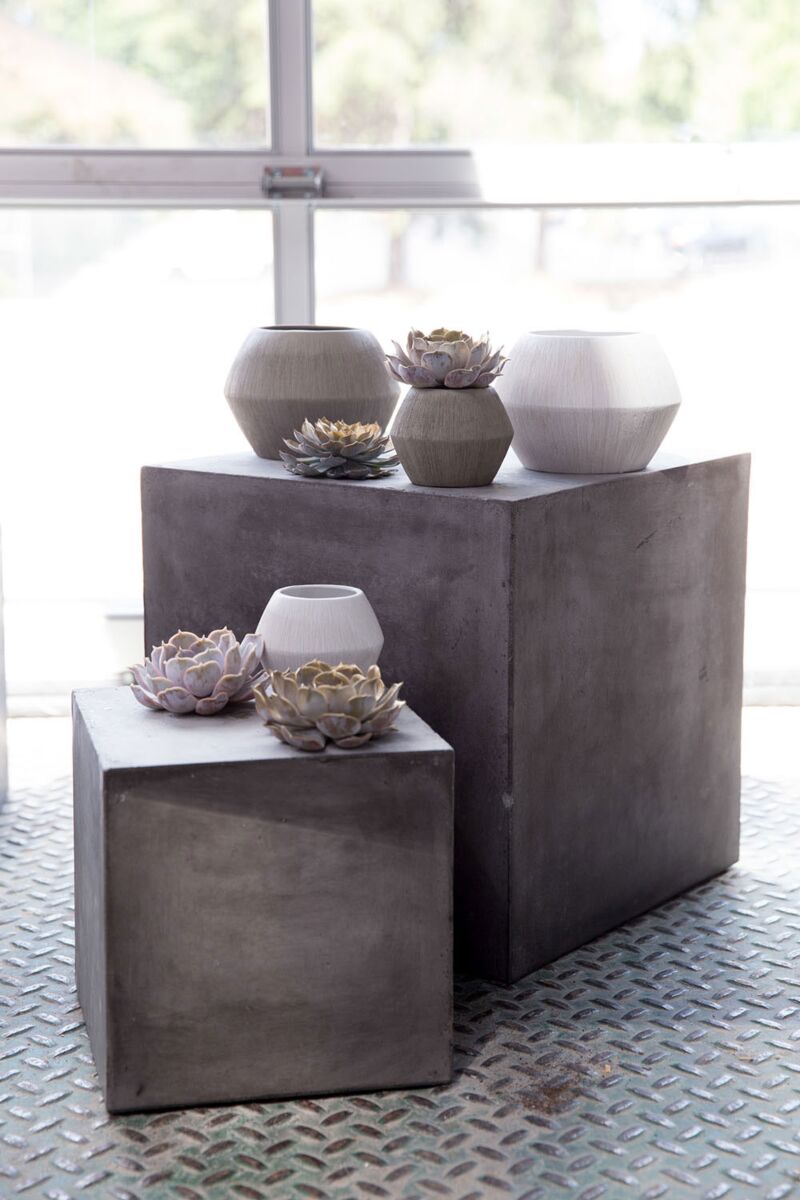 Avon Pot (sets of 2 or 6)